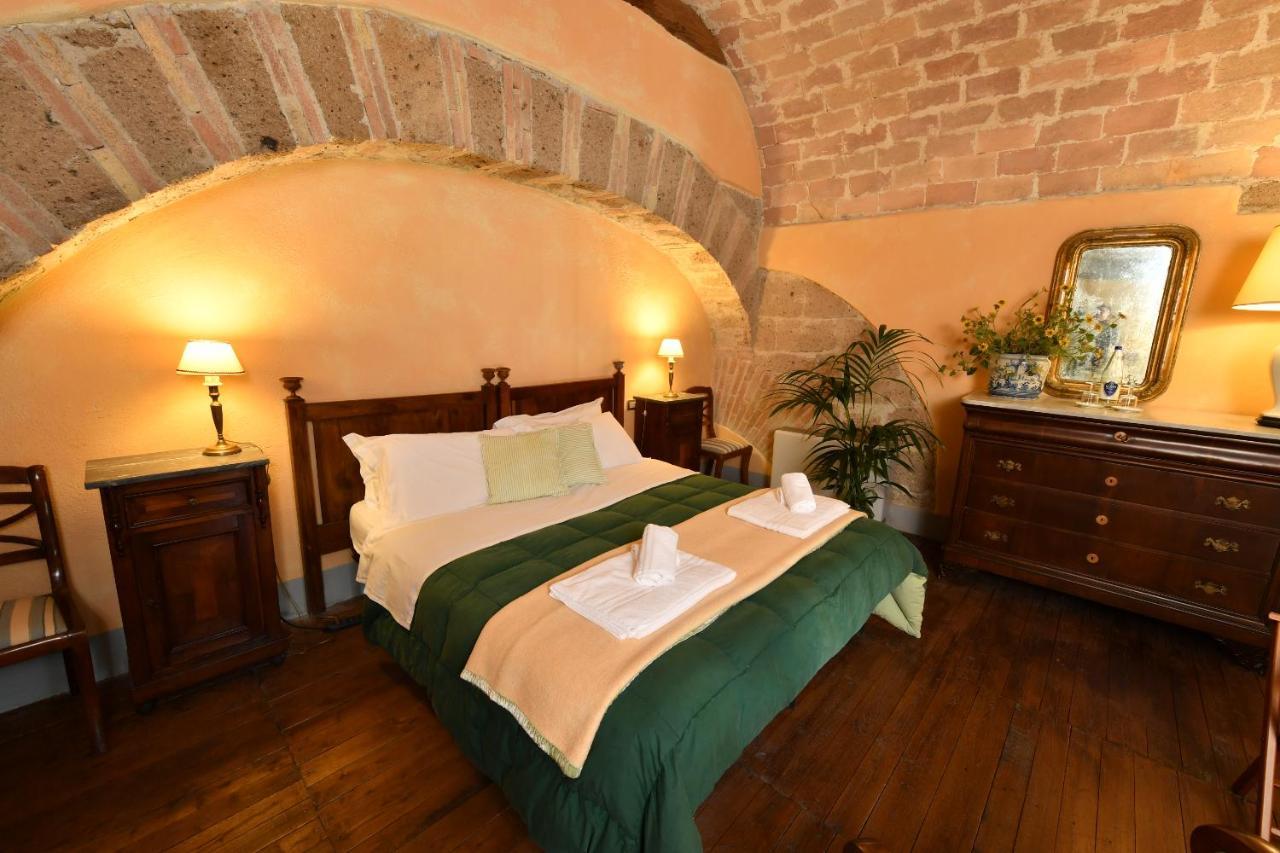 מלון Roccalvecce Castello Costaguti מראה חיצוני תמונה